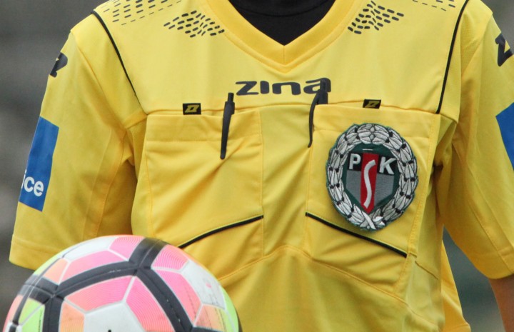 Wystawiają mandaty klubom