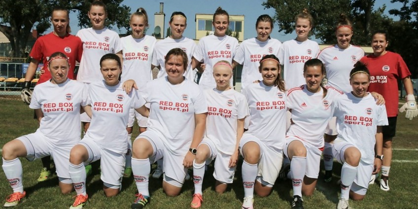 Niepokonana Polonia tuż za liderem