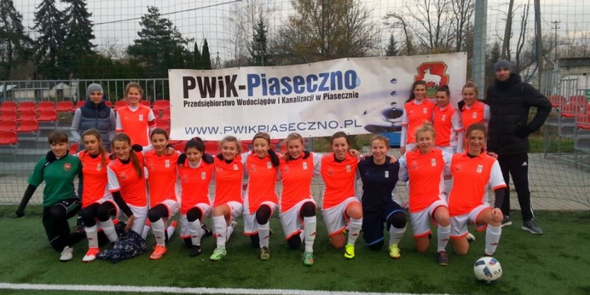 U19: Awans Białej Podlaskiej i Piaseczna