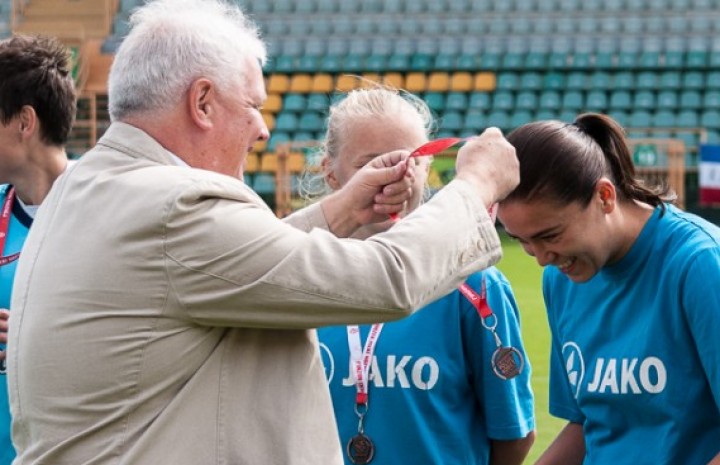 Przewodniczący: Bartnik