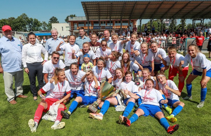 SMS obronił mistrzostwo U19