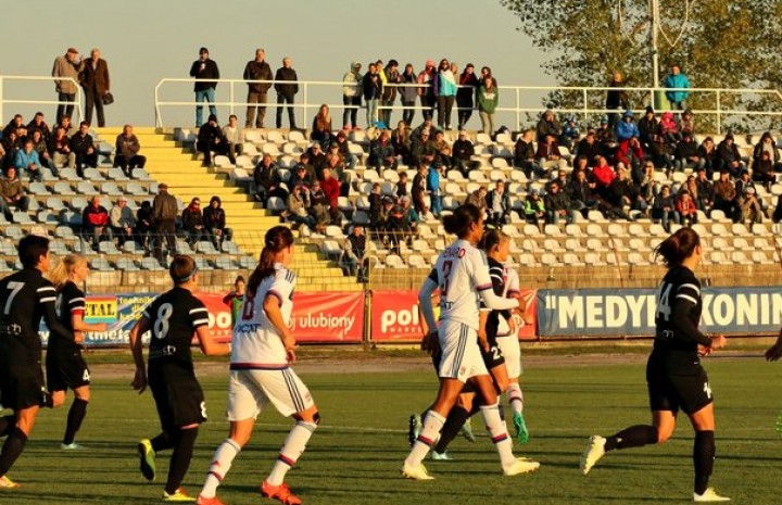 Medyk z Lyonem w TVP