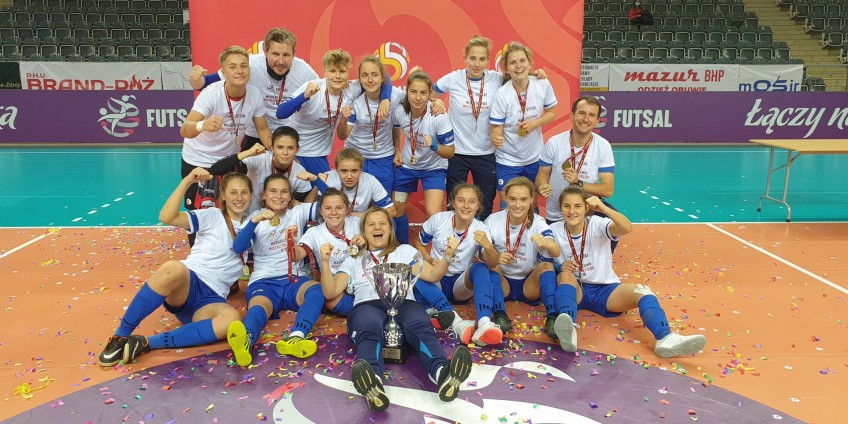 Złoto UKS SMS Łódź w MMP U18