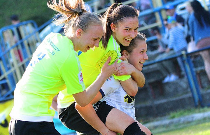 Cztery UJ w Szczecinie (foto)