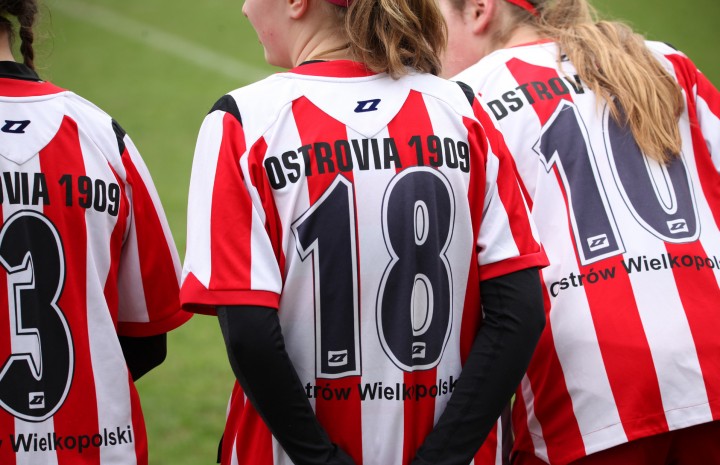 Bogato. Trzy mecze w rundzie