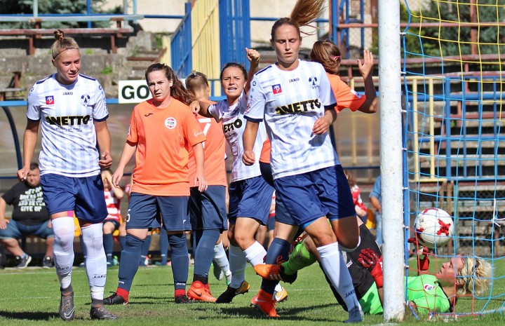 Olimpia rzutem na taśmę (foto)