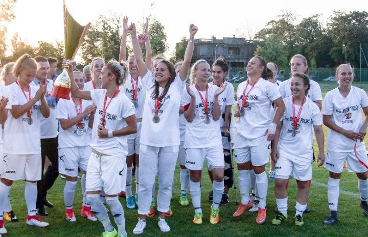 Giełdowy sukces Czarnych