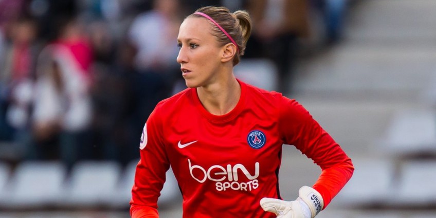 Kiedrzynek zatrzymała Lyon. Liderem PSG