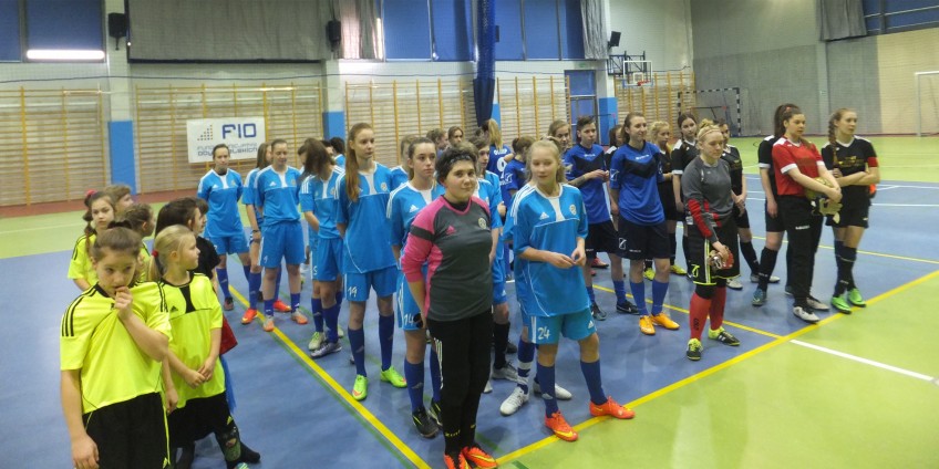 Victoria Sianów najlepsza w Dzień Kobiet