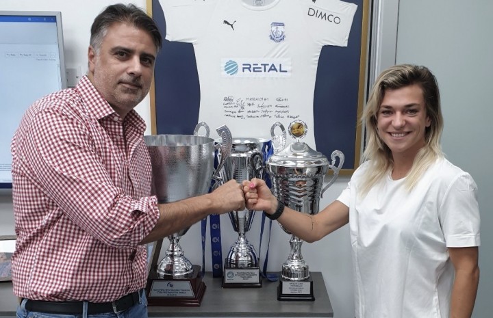 Patrícia Hmírová odlatuje na Cypr