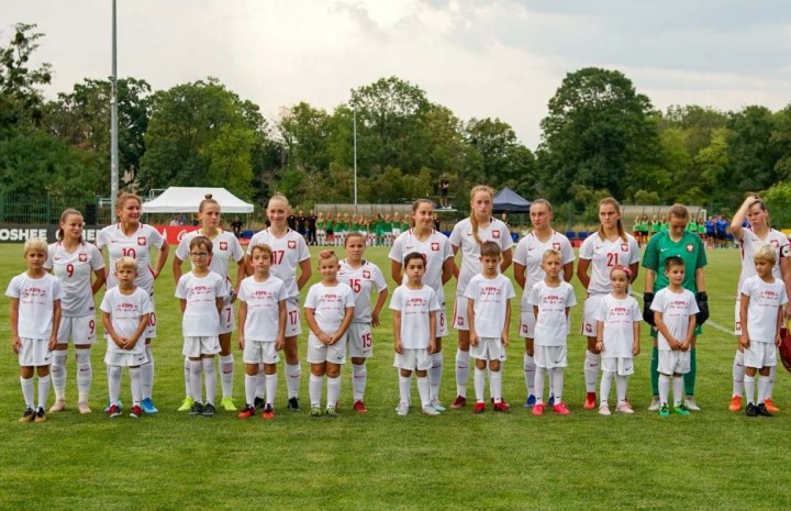 Okrągły milion złotych za reprezentantki