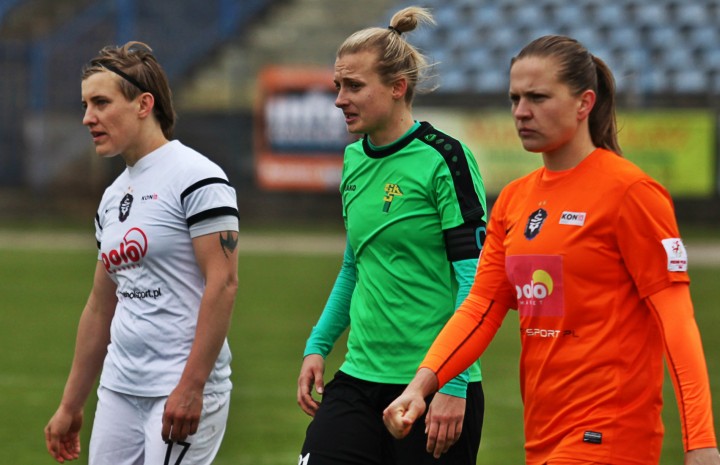 Straty jedenastek Ekstraligi