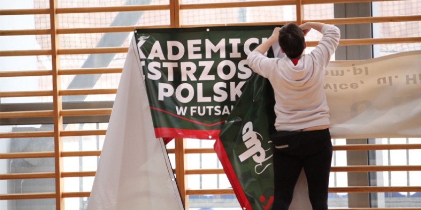 Wałbrzych. Walkower. Mistrz i PZPN