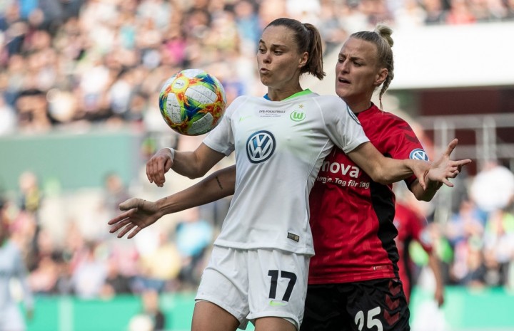 Wolfsburg i Lyon w finale Ligi Mistrzyń