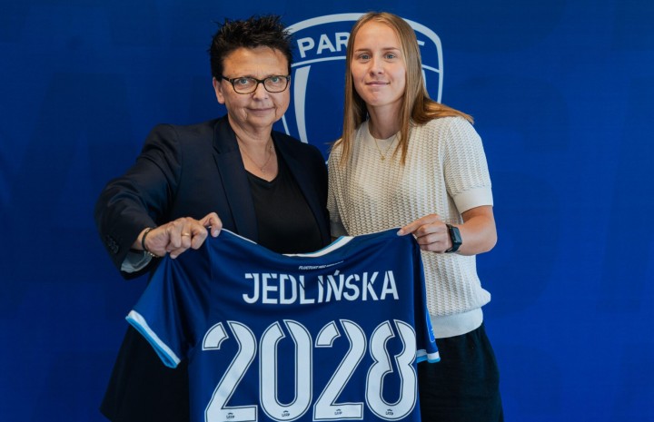 Klaudia Jedlińska w Paryżu
