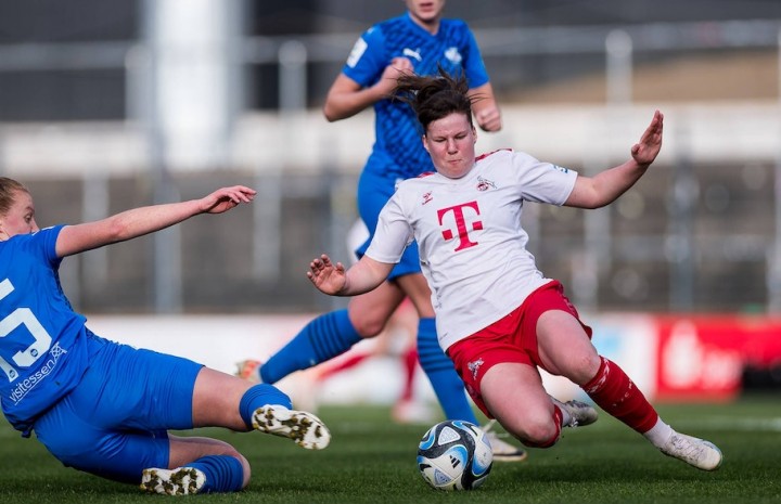 Achcińska na kolejne dwa lata w Kolonii