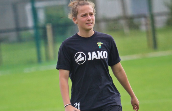 Pierwszy strzał Materek