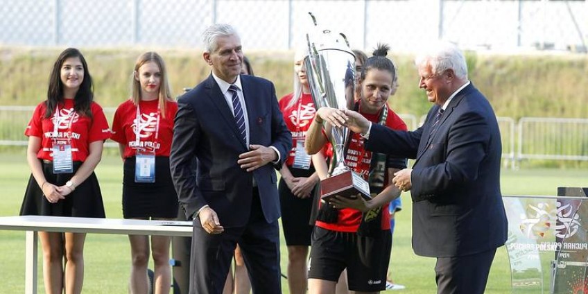 Czwarty klub z którym Natasza zdobyła Puchar