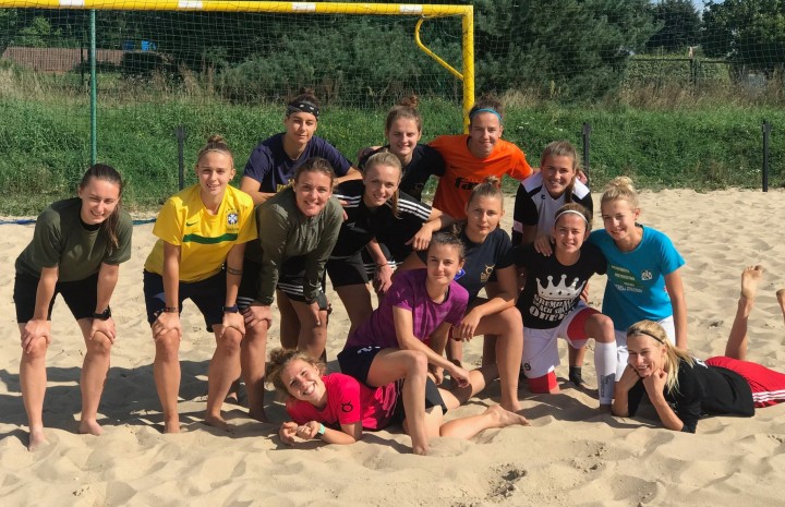 Mistrz z plaży trenuje