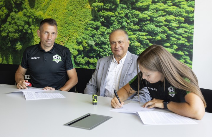 Fakro sponsorem tytularnym Jelnej