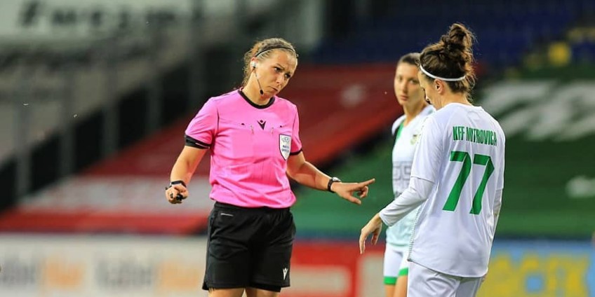 Sędzie również rozpoczęły zmagania w Lidze Mistrzyń