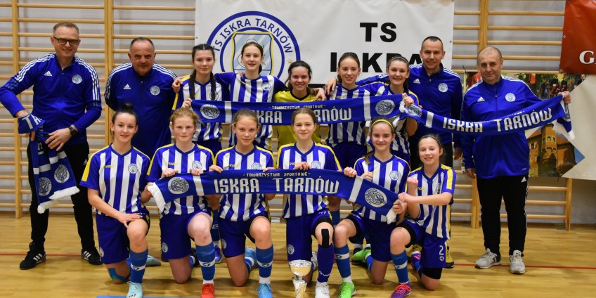 Komplet finalistów mistrzostw futsalu U15