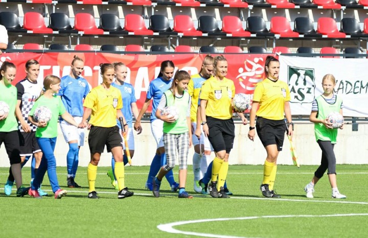 UJ ograł Czarne (foto)