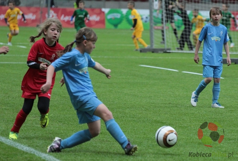 Z podwórka na stadion