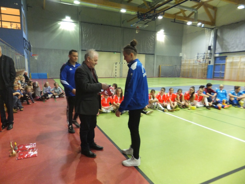 Turniej w Sianowie z okazji Dnia Kobiet