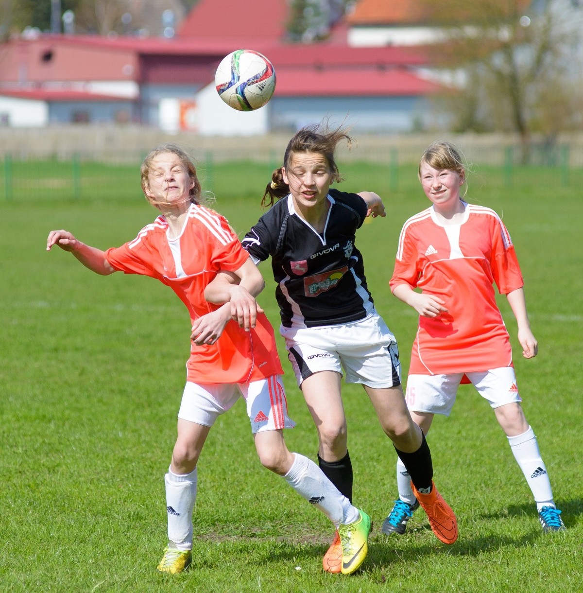 Awans młodziczek Victorii SP2 Sianów